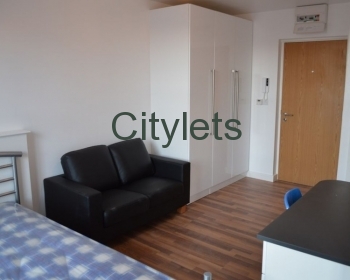 Clyde Court (Students - Furnished)